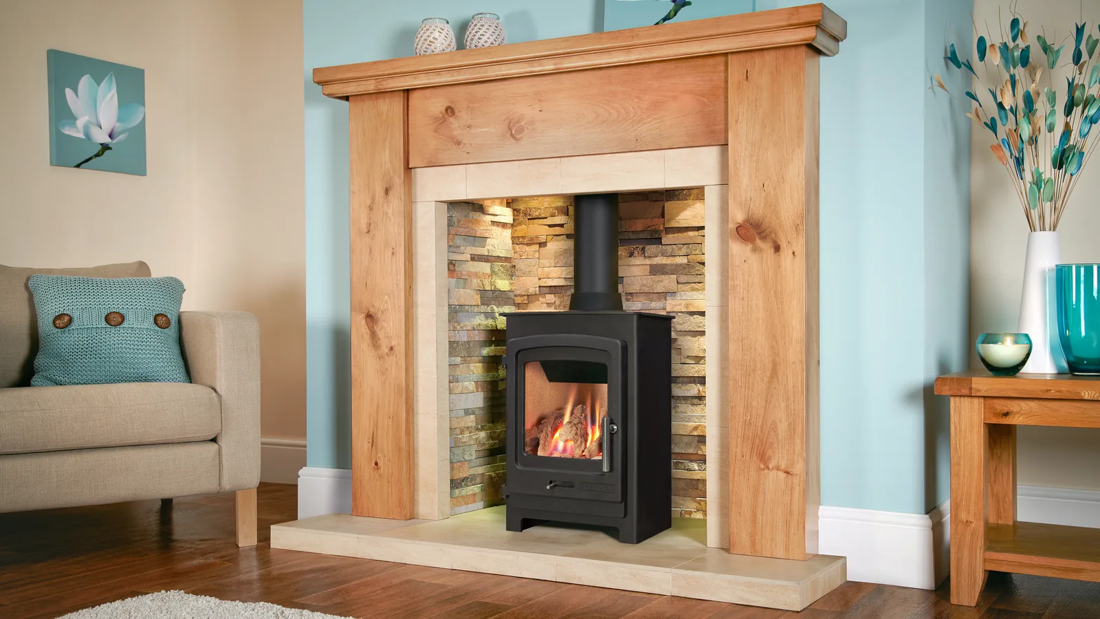 Portway P1 Contemporary Gas Stove with realistic log fuel effect