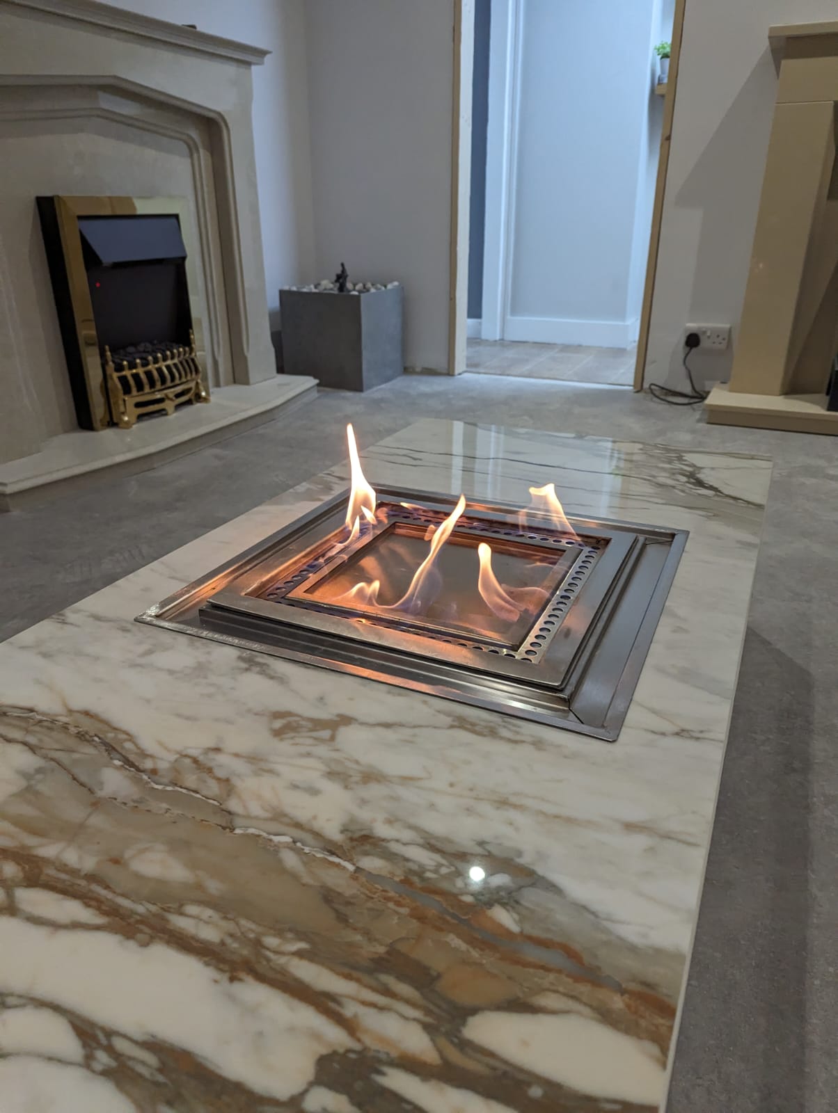 Outdoor Bioethanol Fire Pit Table, view 2