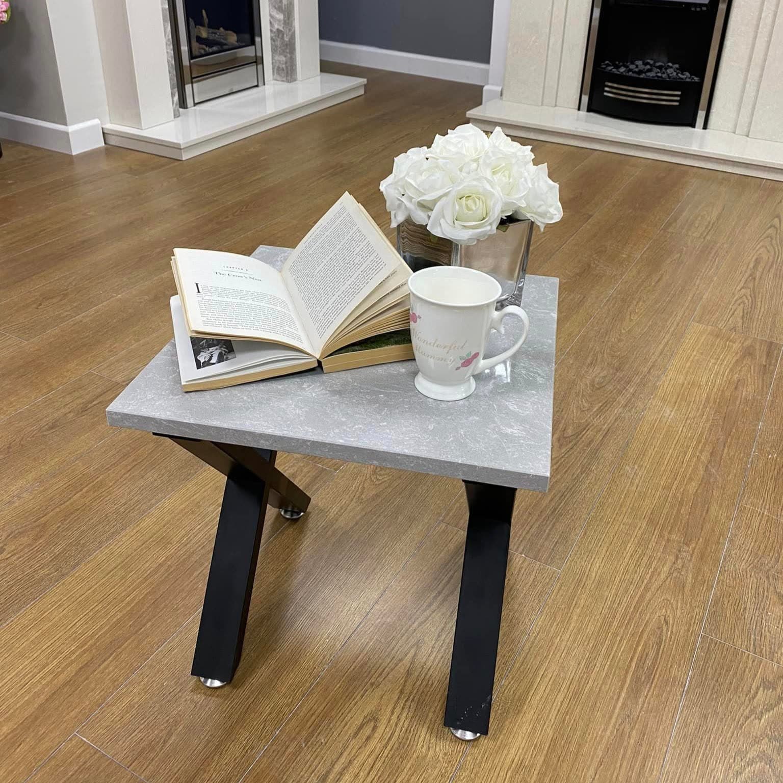 Marble side table in Giorgione micro marble
